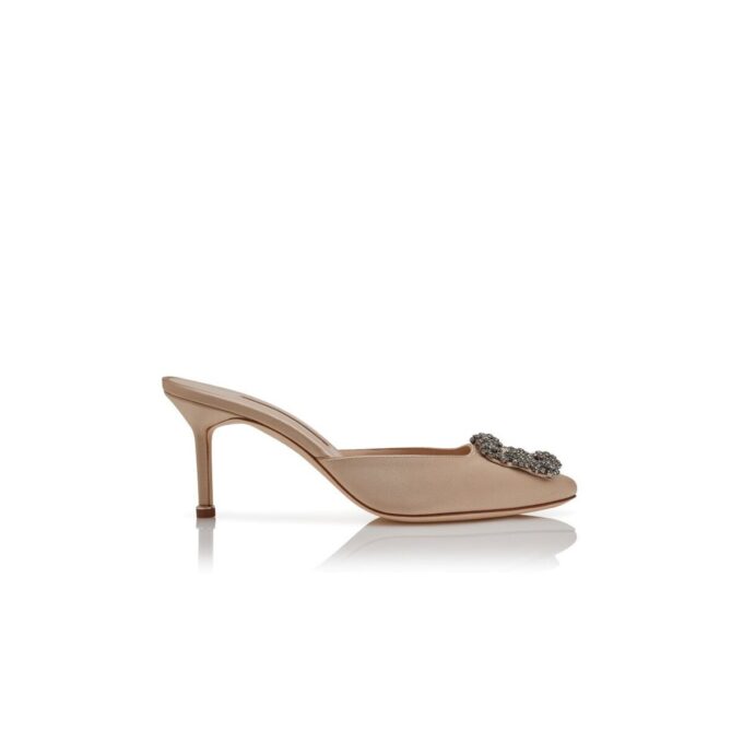 HANGISIMU Light Beige Satin Jewel Buckle Mules
