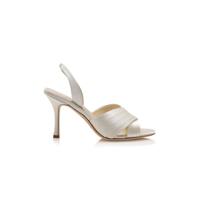 VIERASAN Light Cream Satin Pleated Detail Slingback Sandals